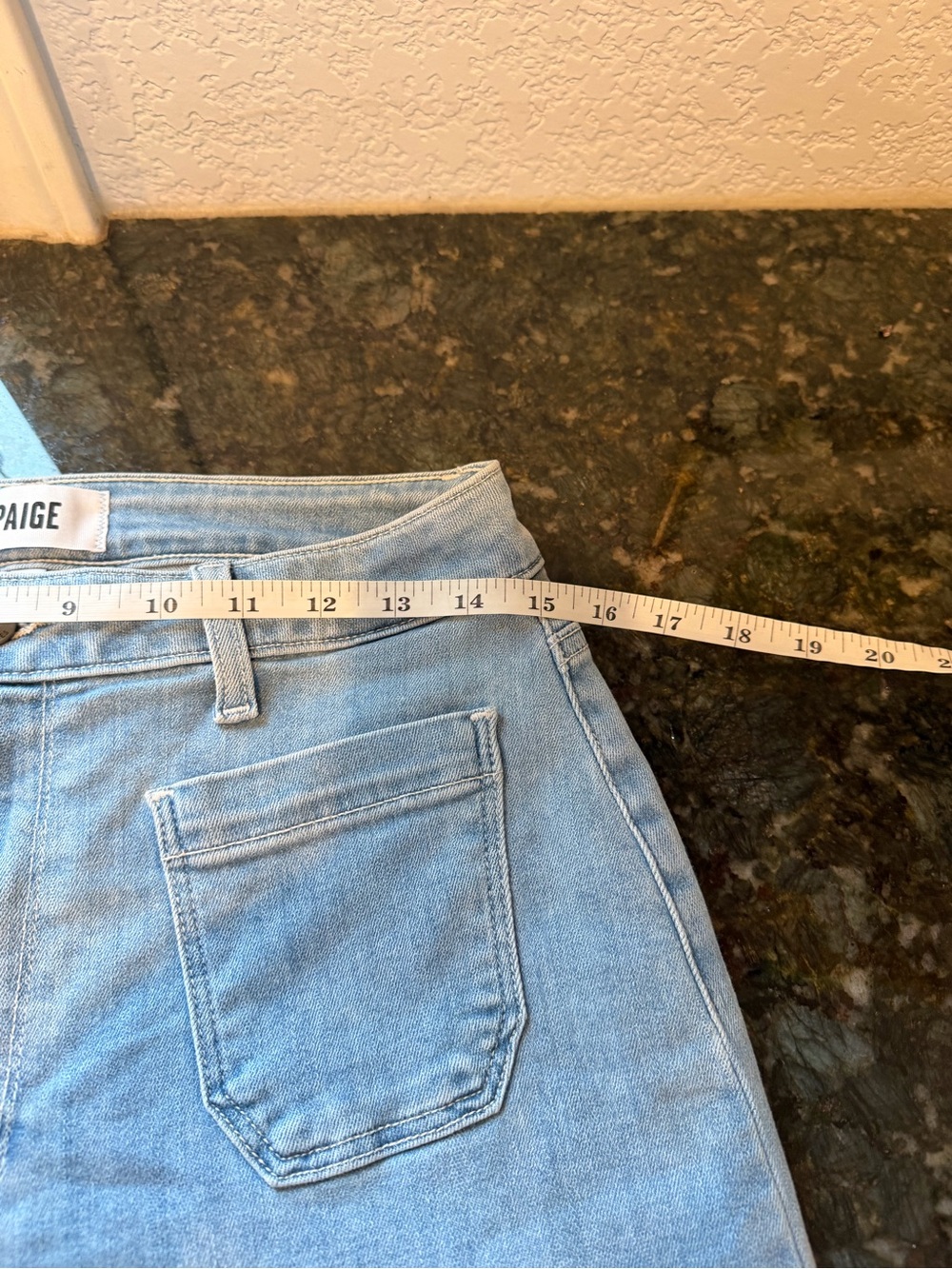 NWOT Paige Connie Jean. “Yuri” Wash. Patch Pockets. Wide Leg. Sz 28. Stretch. - Picture 6 of 8